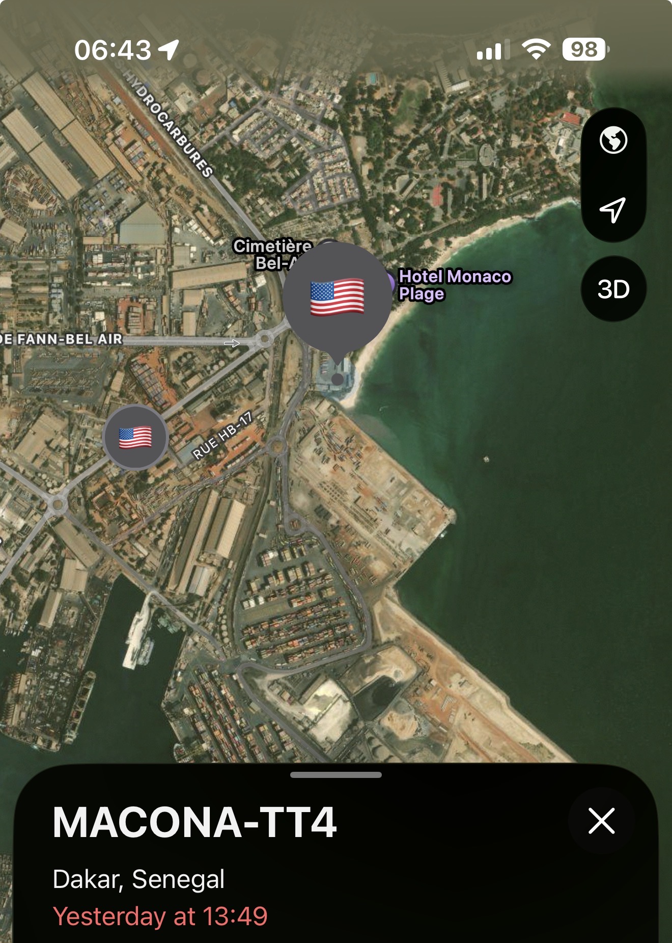 Find My map showing MACONA-TT4 pinging near the container terminal at the Port of Dakar, Senegal